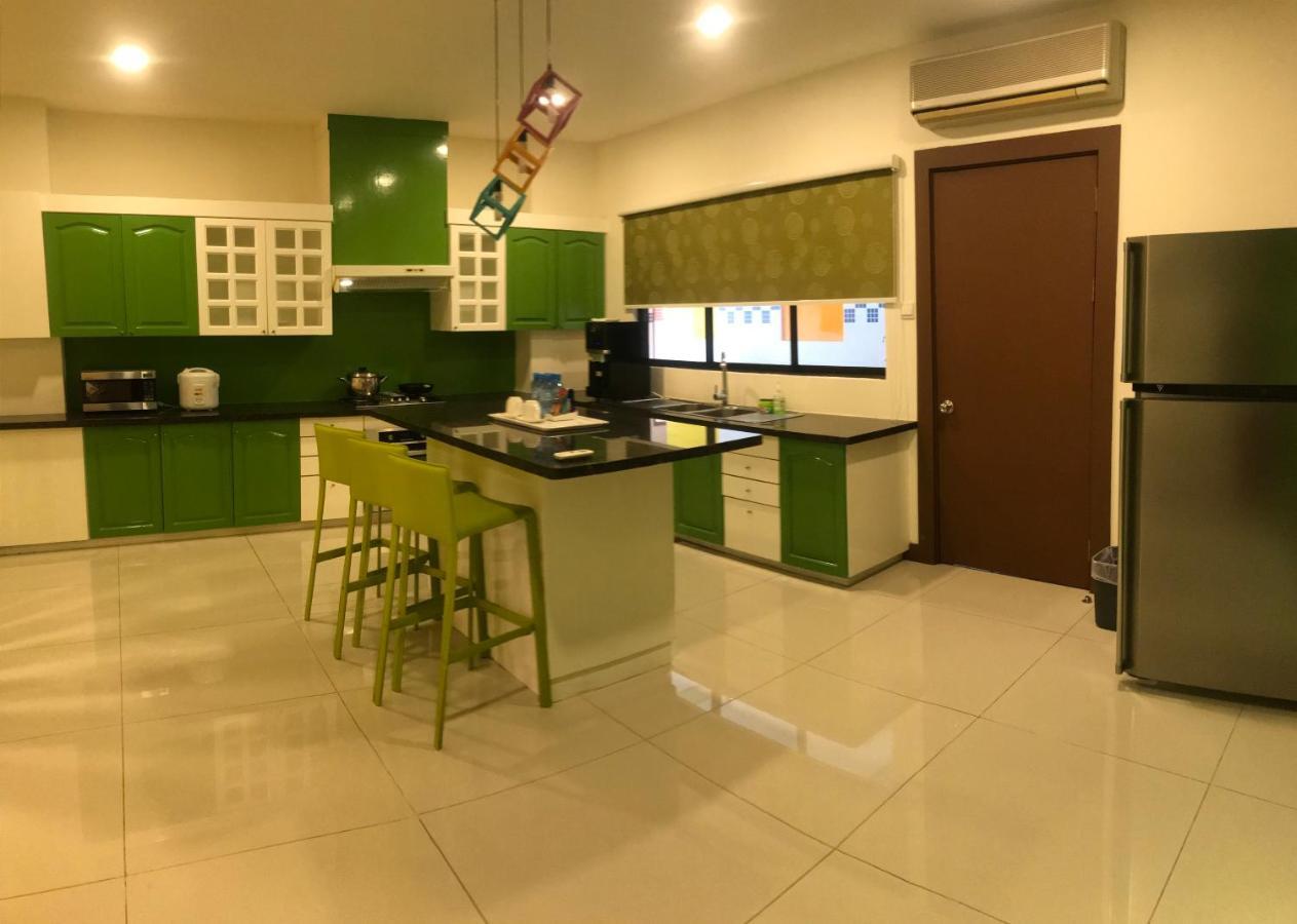 Rimbun Suites & Residences 반다르스리브가완 외부 사진