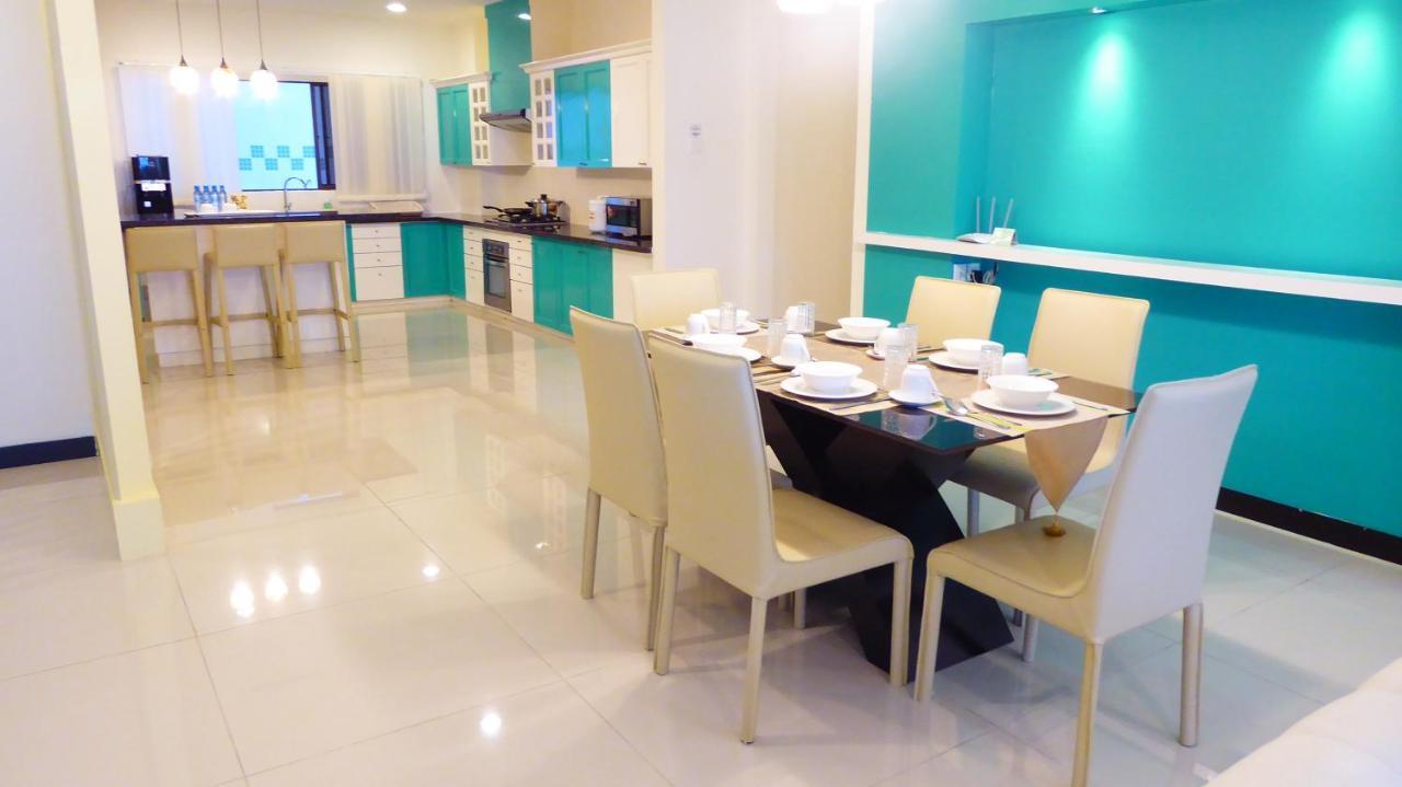 Rimbun Suites & Residences 반다르스리브가완 외부 사진